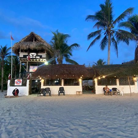 Hostal Punta Cangrejo San Onofre 외부 사진